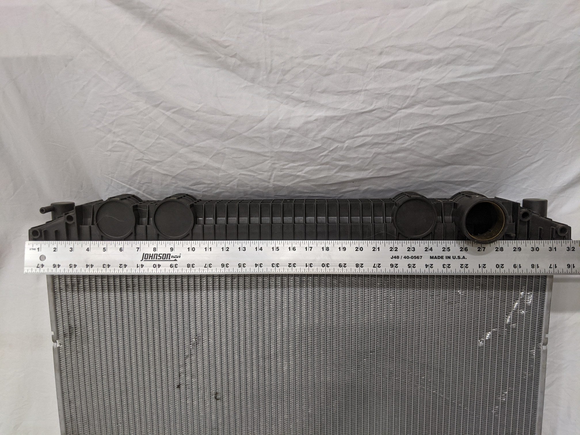 Freightliner Columbia  Radiator BHT98476, A0519870001 (4023572430934)