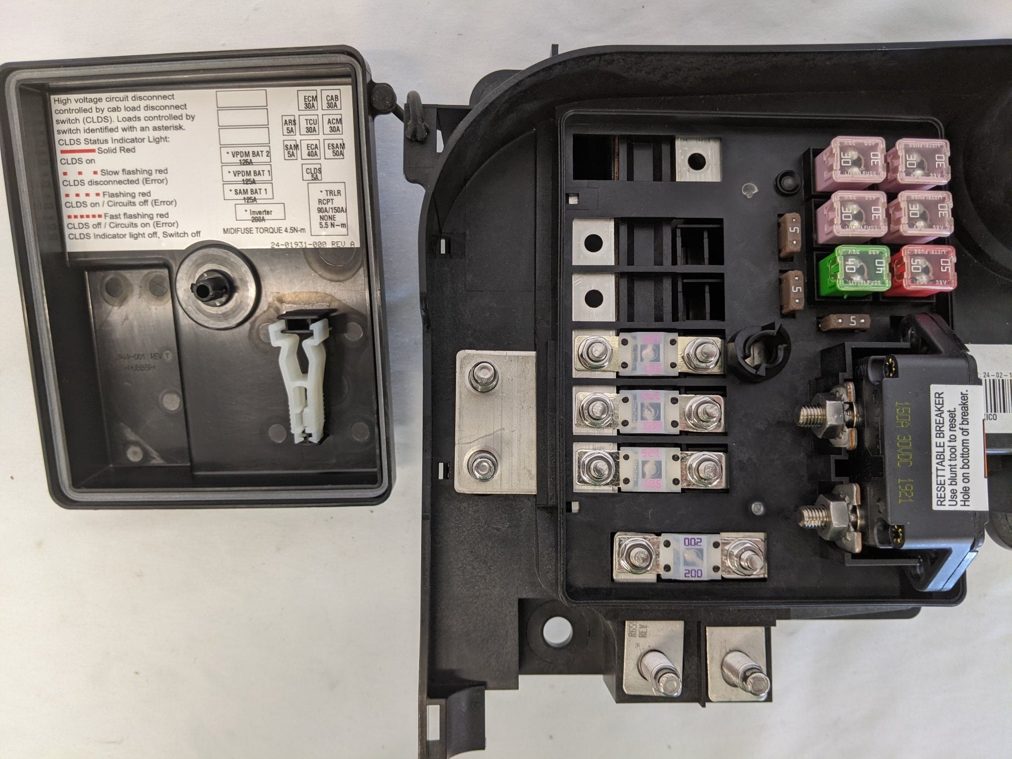 Daimler Battery Cable Access Circuit Breaker Module - P/N  A66-01882-006 (4987261419606)