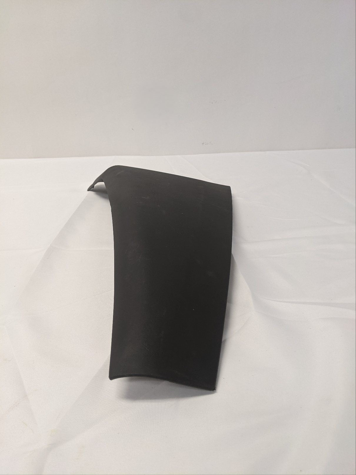 Freightliner LH Air Dam Outer Bumper Cover -P/N 21-28988-002