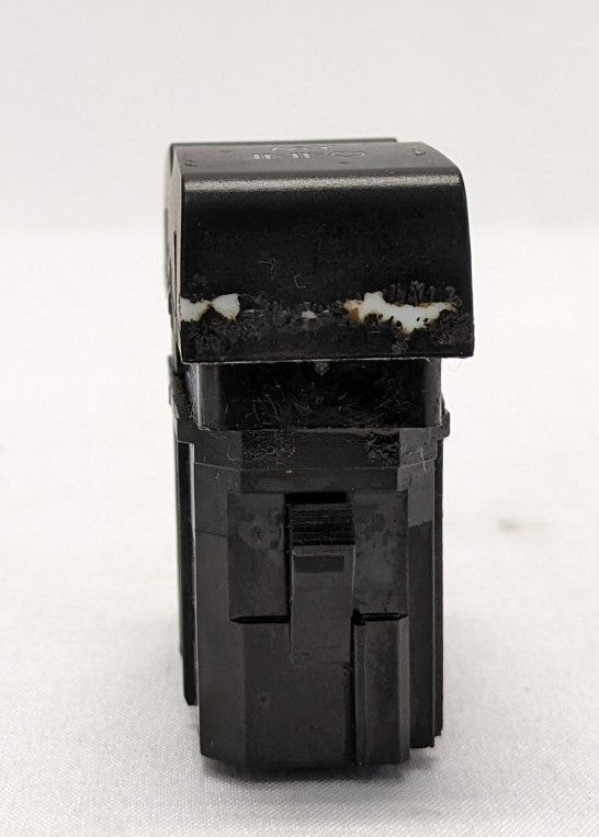 Freightliner Cascadia P3 My Info Menu Rocker Switch A06-53782-817