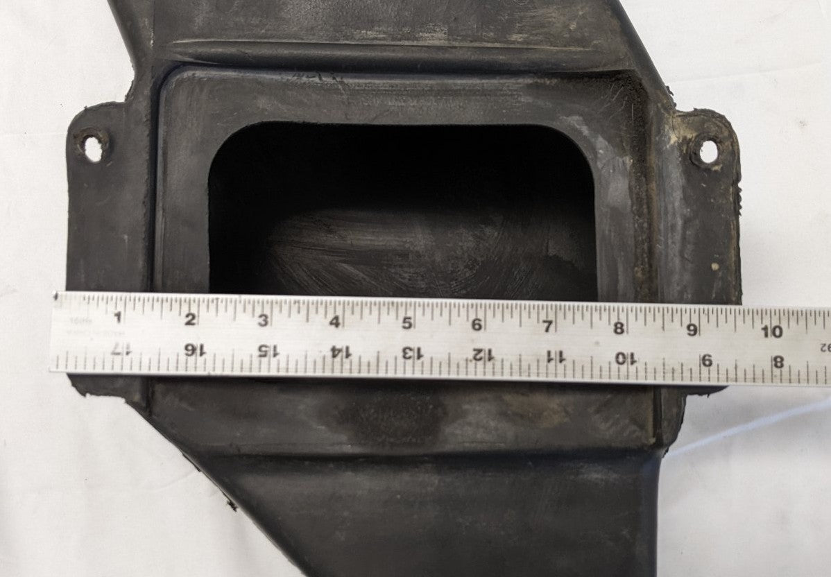 Used Freightliner Fresh Air Intake Duct - P/N A22-32031-000