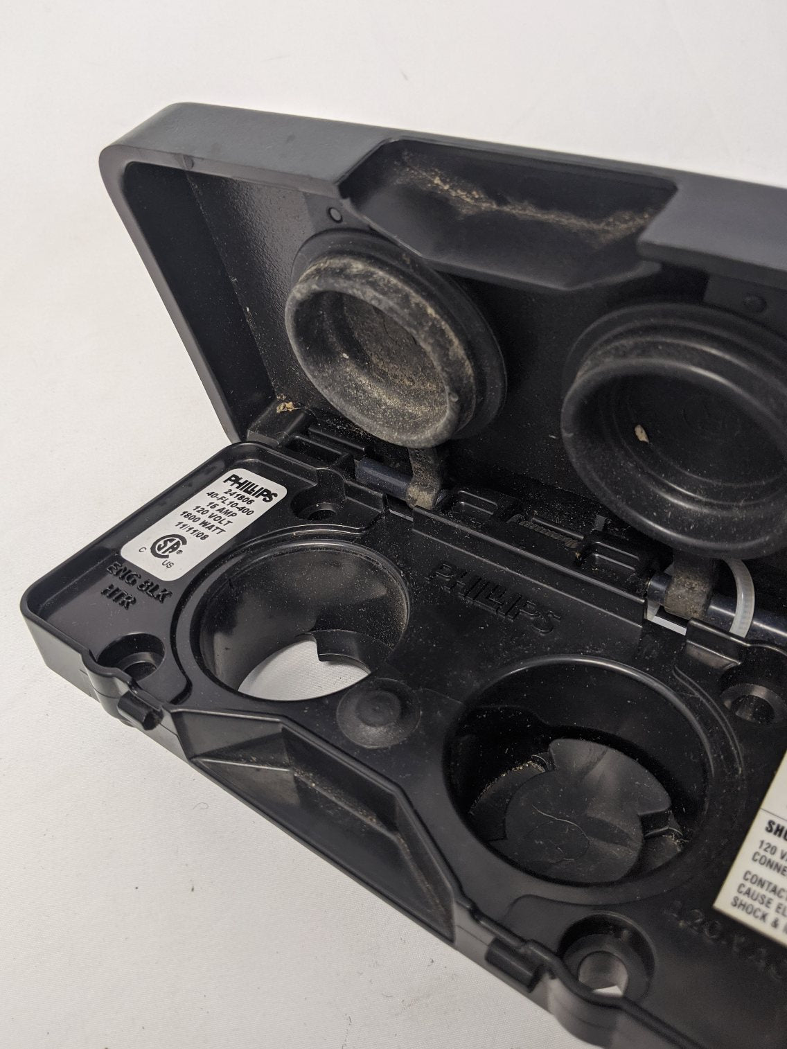 Used Phillips Service Entry Heater Receptacle - P/N  06-65163-000