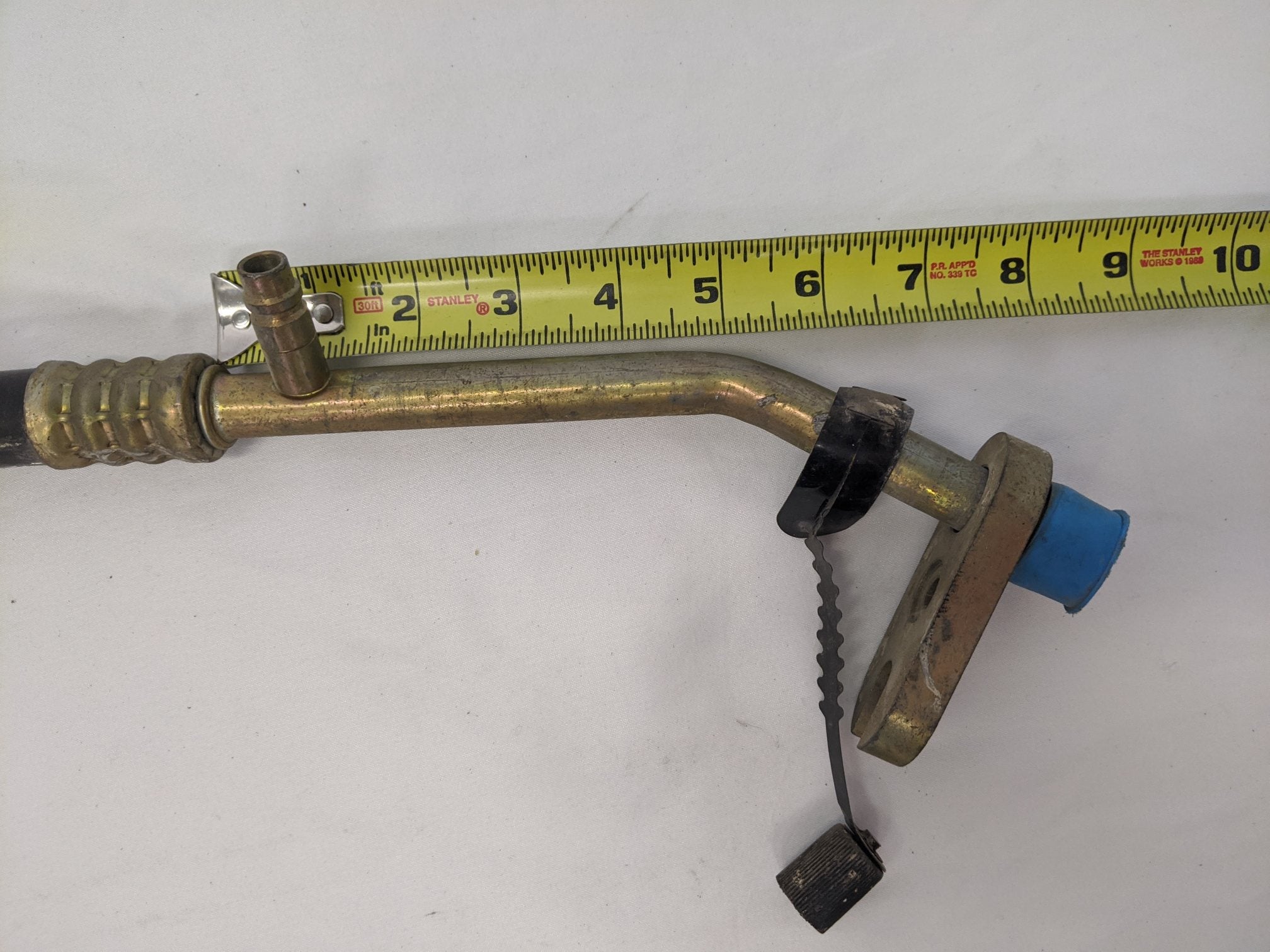 Used Freightliner 37 1/2" A/C Hose Assembly - P/N  A22-52177 (10106674708796)