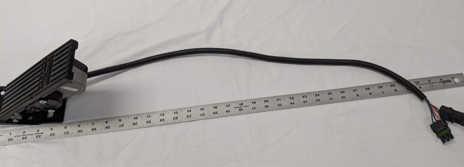 Freightliner DD13 Accelerator Pedal - A01-33650-000