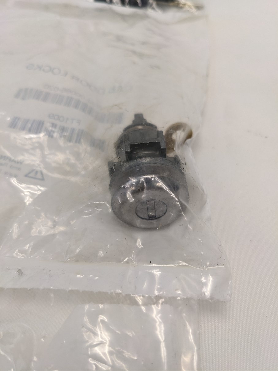 Freightliner 3 Key P4 1001-1500 Ignition Lockset - P/N  W22-00086-020 (10143968428348)