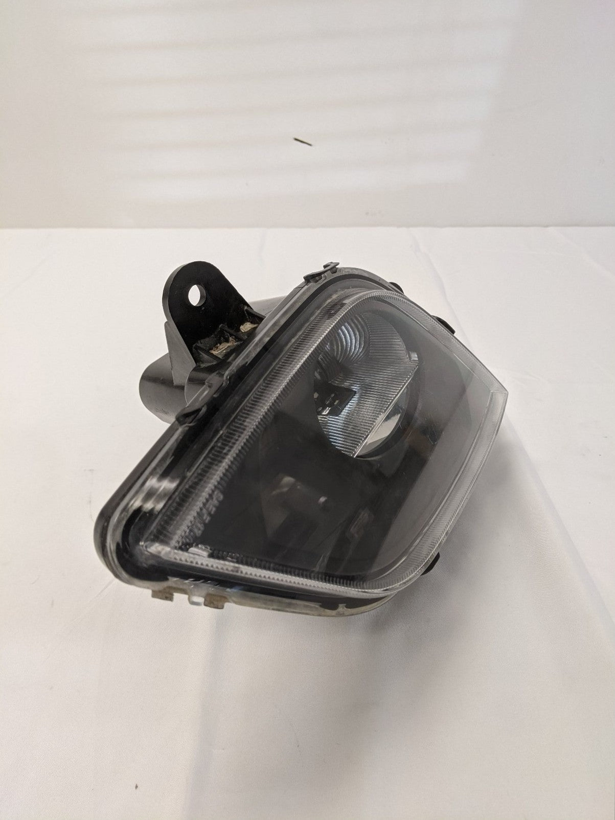 Damaged Freightliner Cascadia P4 RH LED Fog Light - P/N A66-03653-001