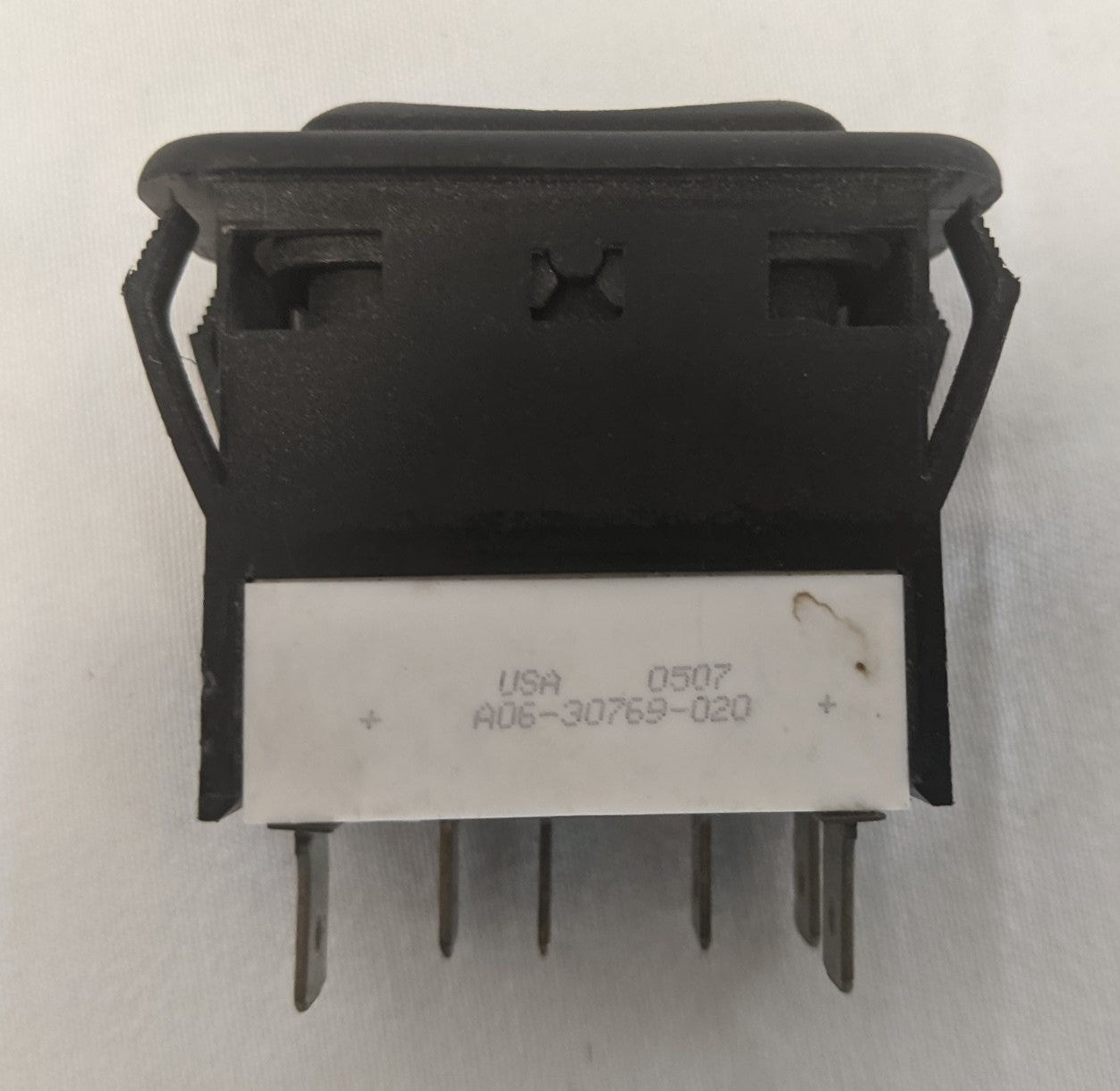 Used Freightliner Normal Spin ATC Rocker Switch - P/N A06-30769-020