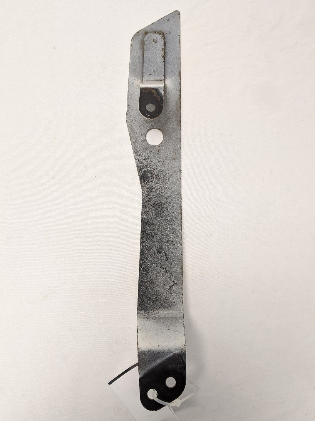 Freightliner RH Hood Guide Bracket - A17-13034-002 - Used