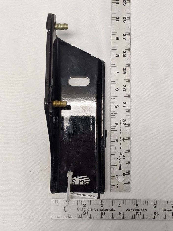 Freightliner LH Upper Fuel Tank Bracket - A22-69521-002