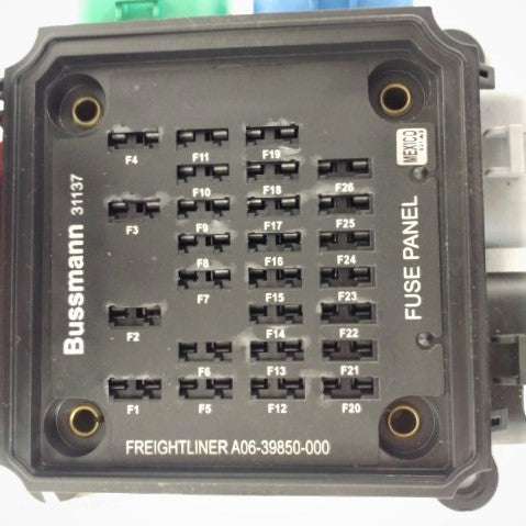 Damaged Bussmann MBE, ABS Power Distribution Module - A06-39850-000 (9607153418556)