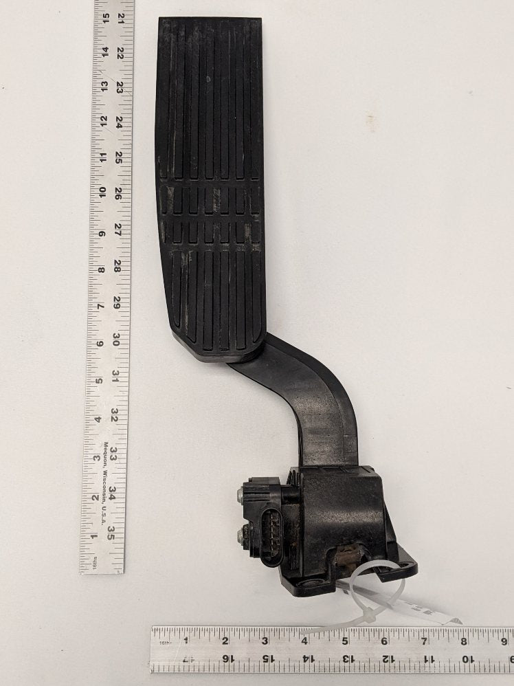 Freightliner Cascadia P3 Accelerator Pedal - A01-32622-000