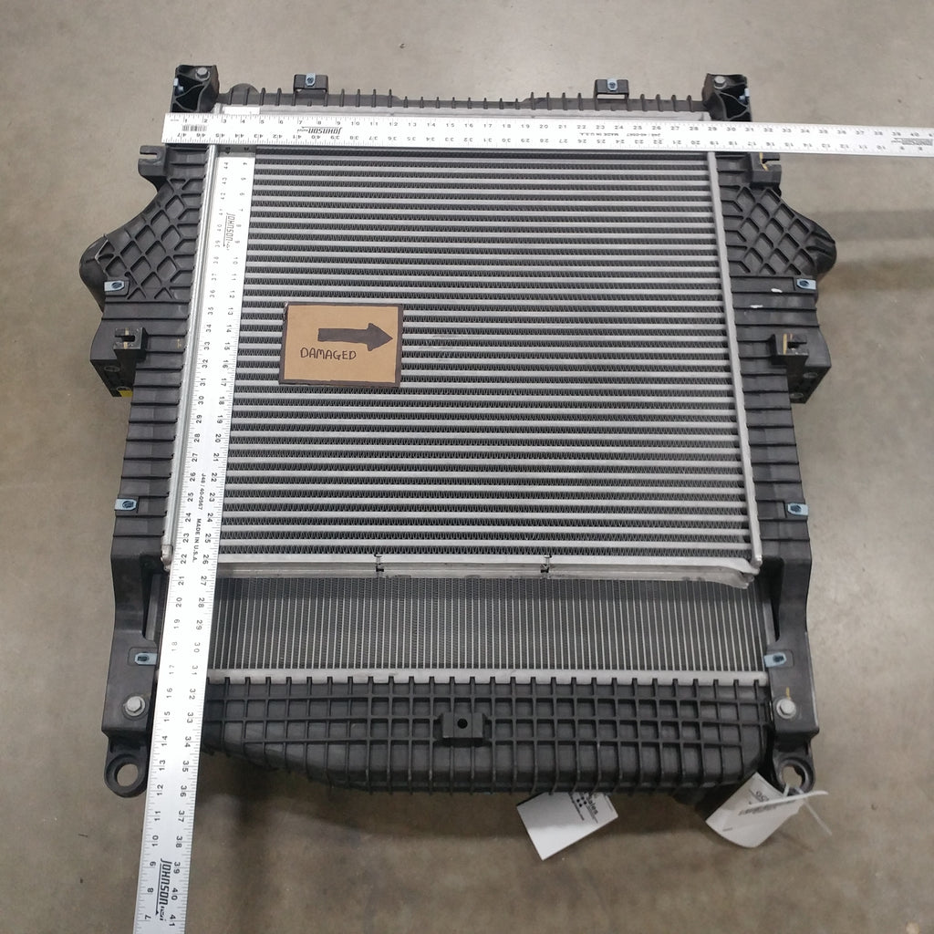 103403 Radiator Freightliner M2 Radiator - TXE 1004048 & CAC - TXE 1030483
