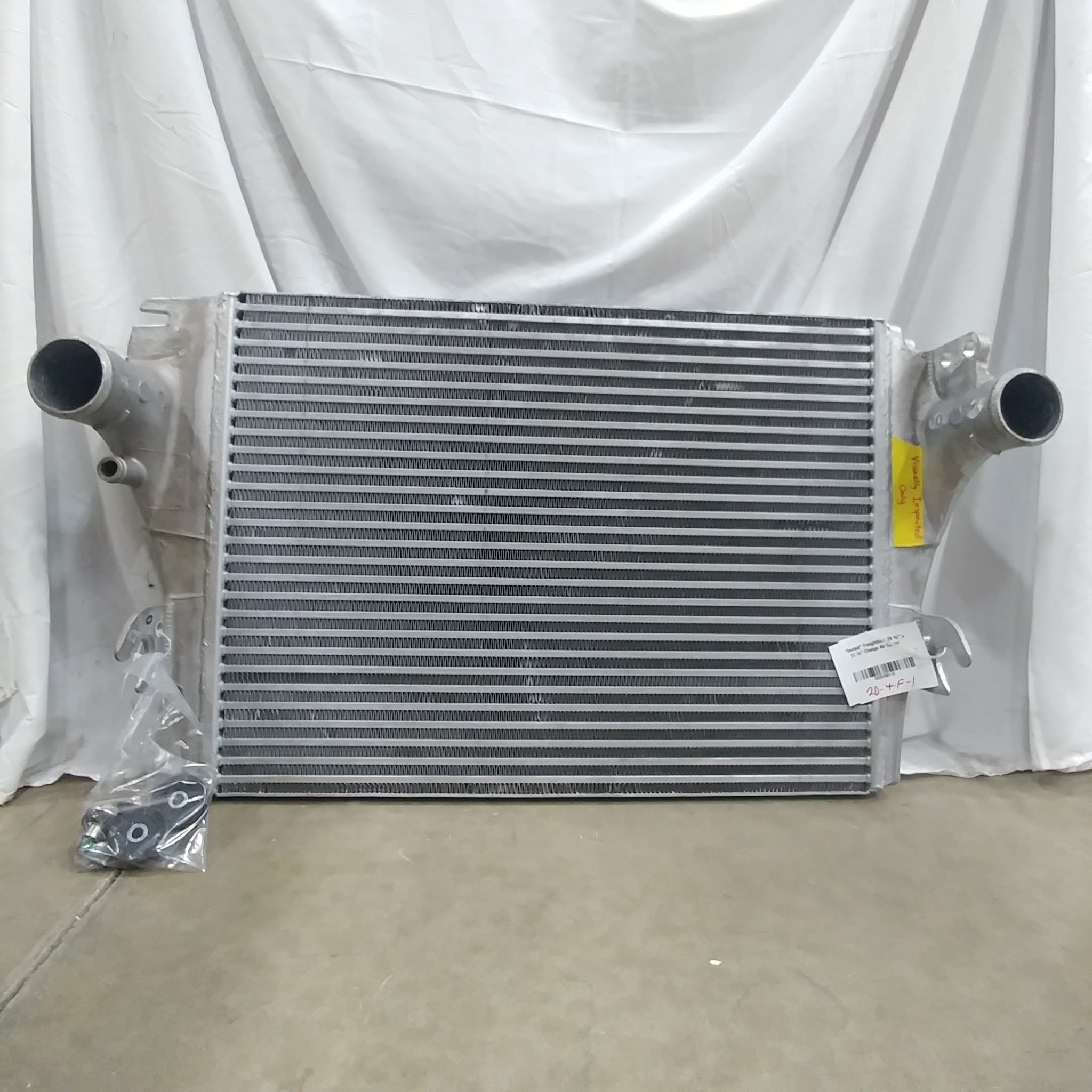 *Dented* Freightliner 28 ¾" x 21 ½" Charge Air Cooler - P/N  CE257001 (8756574814524)