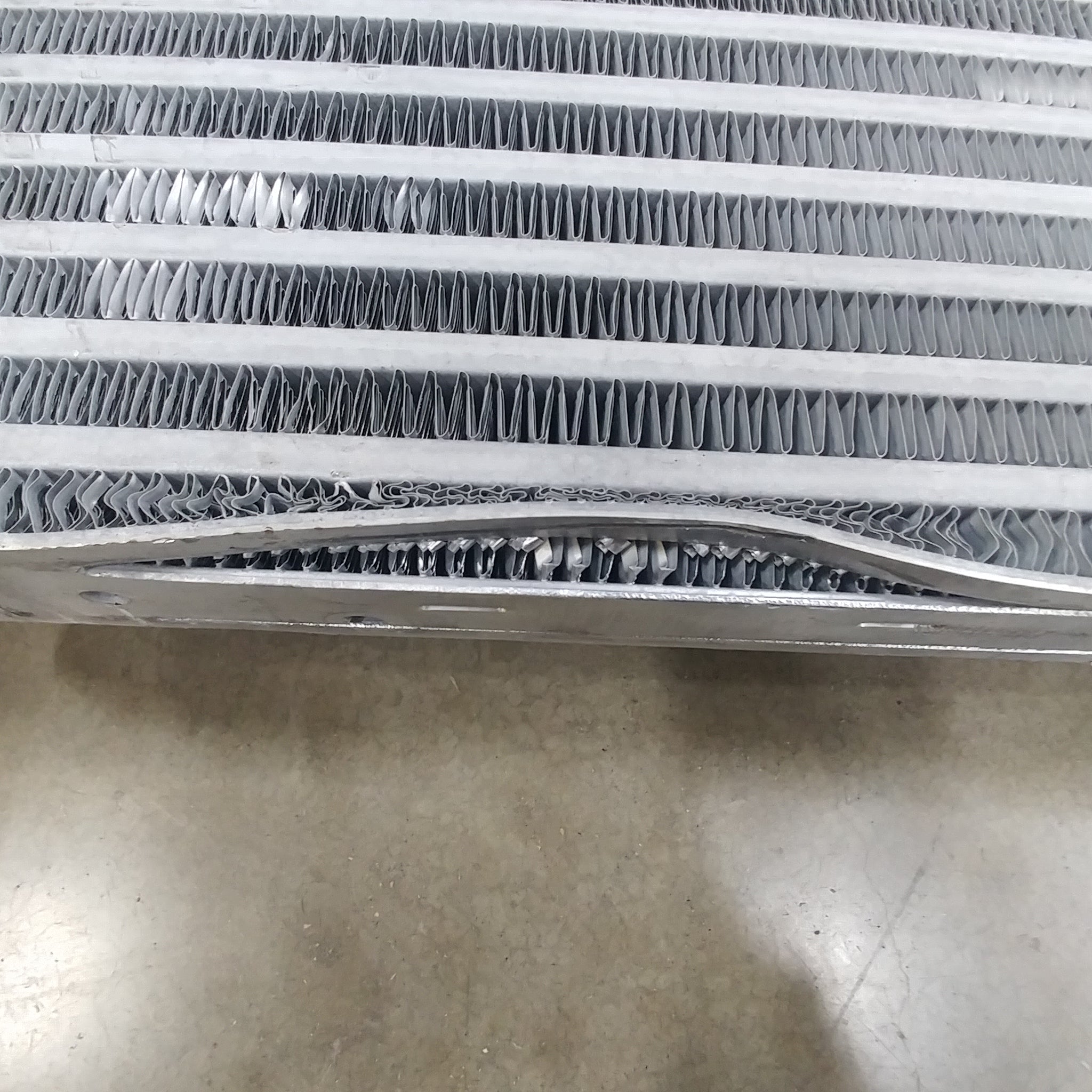 *Dented* Freightliner 28 ¾" x 21 ½" Charge Air Cooler - P/N  CE257001 (8756574814524)