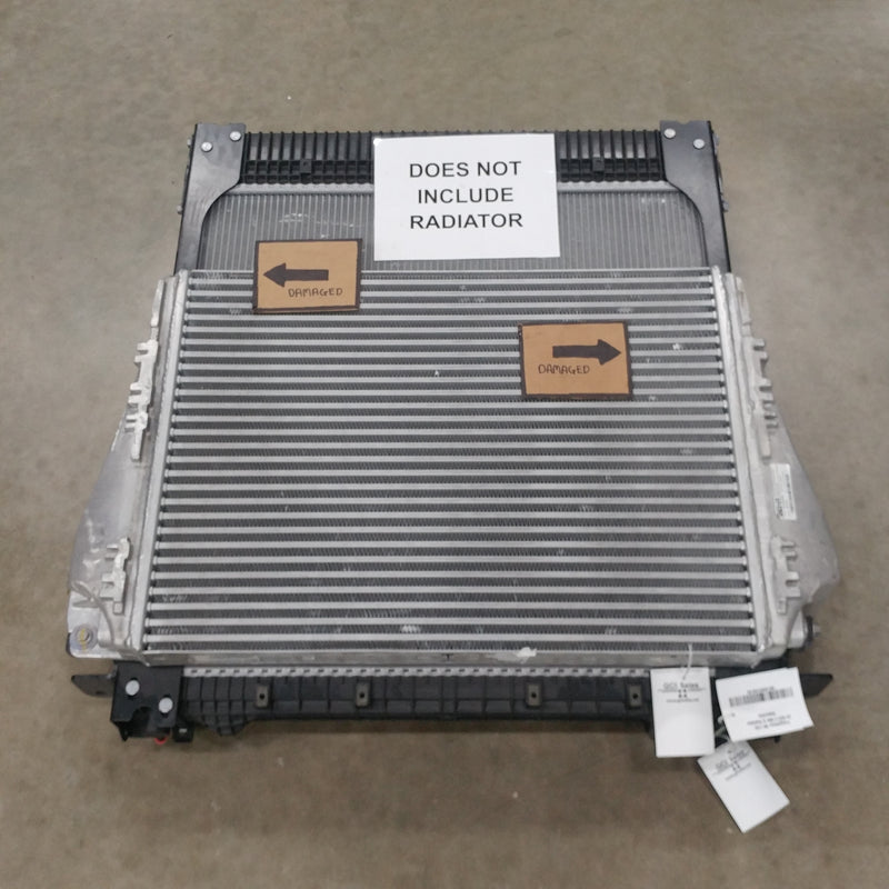 Freightliner M2 28¼ x 21¾" Charge Air Cooler Assembly - P/N  01-32211-000 (8437785854268)