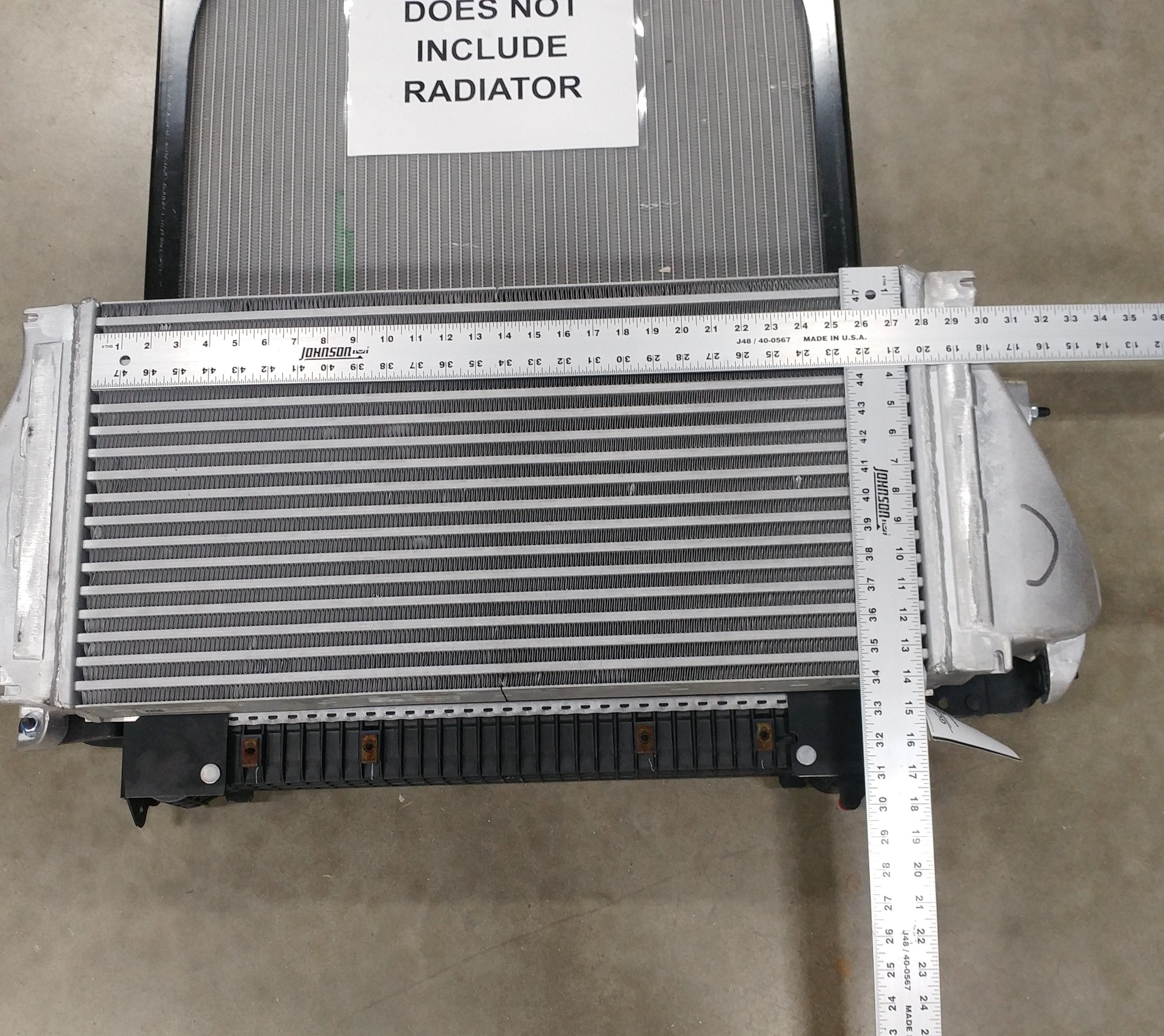 Freightliner M2 27 ½" x 14" x 2 ½" Charge Air Cooler - BHT D3032 (9609979953468)