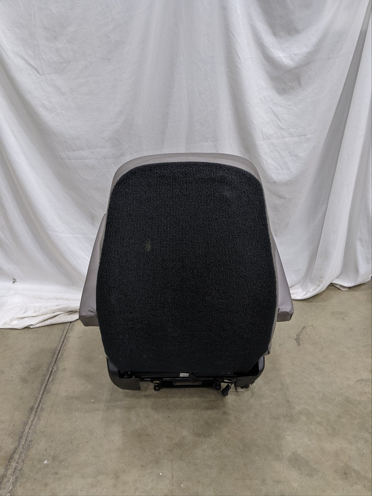 ISRI Freightliner M2 Level 3 Heated Gray Driver's Seat - P/N 816109 36