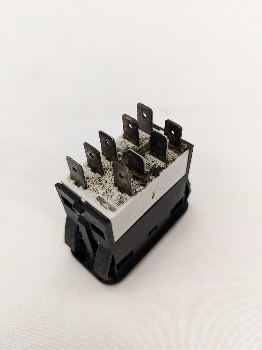 Used Freightliner Engine Fan Rocker Switch - P/N A06-30769-093 (6573974585430)
