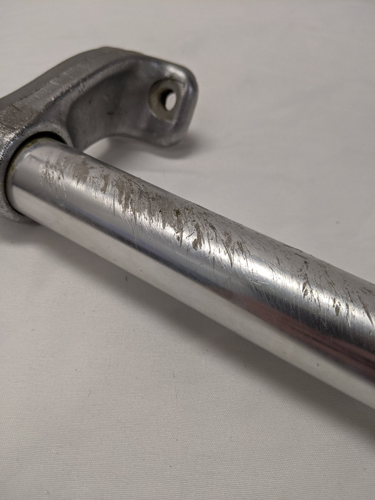 Damaged Freightliner FLD 22 Inch Grab Handle