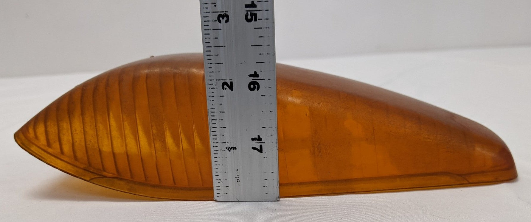 Lot of 2 Grote Amber Marker Light Lens Damaged P/N 92193