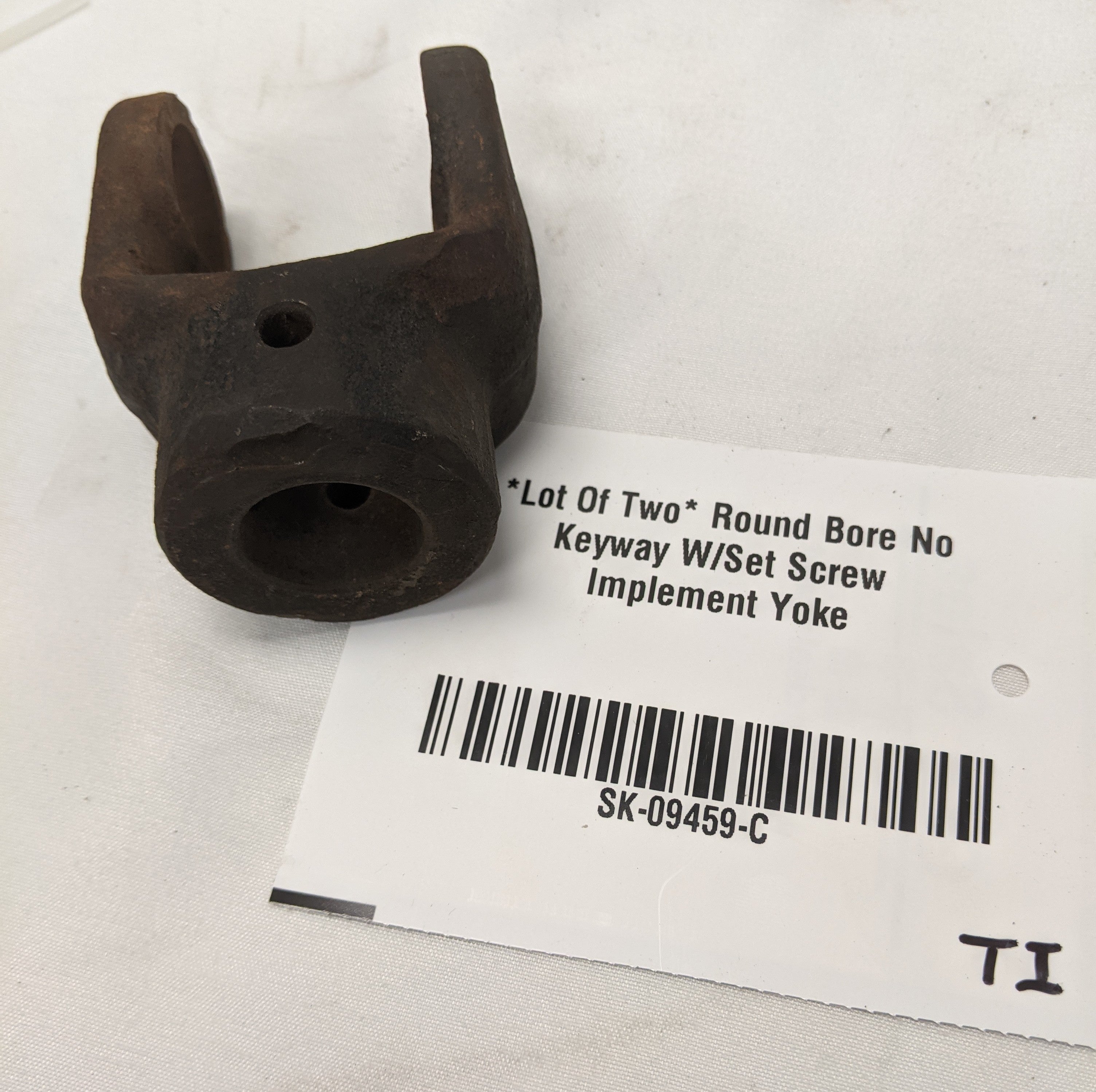 *Lot Of Two* Round Bore, No Keyway w/ Set Screw Implement Yoke