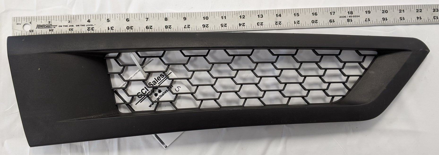 Freightliner Cascadia P4 116 RH Hood Mounted Air Intake Grill -P/N A17-21071-003