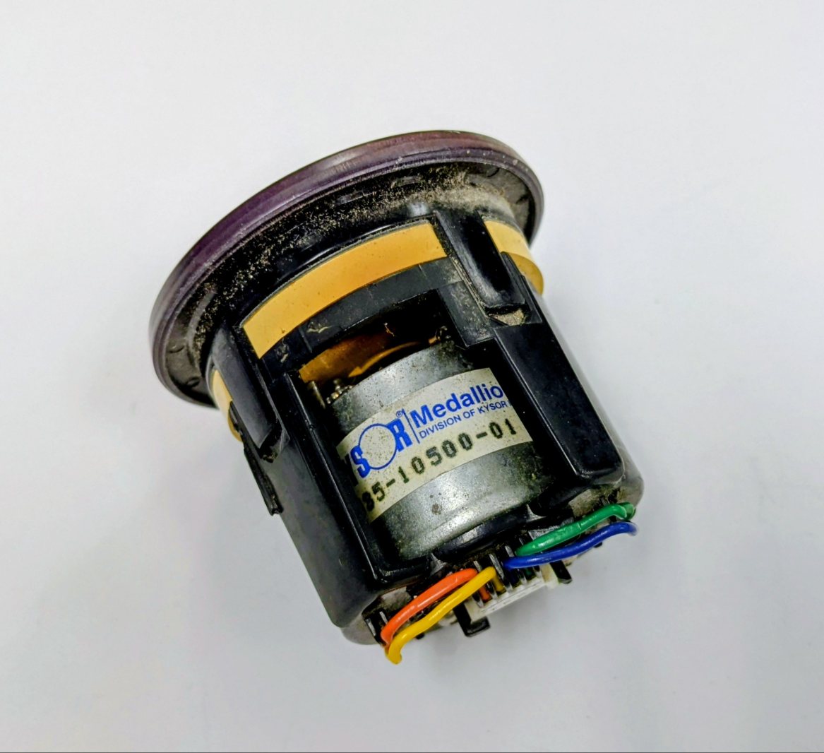 Used Freightliner Deg. °F Water Temperature Gauge - P/N 22-46518-000 (10175120572732)