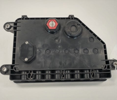 Damaged Freightliner Base Power Distribution Module - P/N  A66-00464-010 (9579986911548)