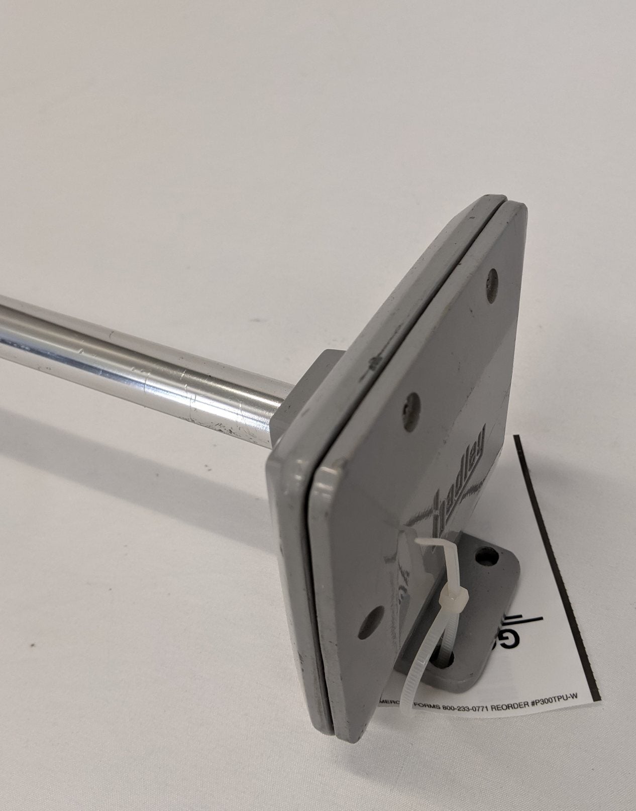 Used Freightliner 26 Inch Bright Round Air Horn w/ Logo - P/N 22-58123-000 (10097191584060)