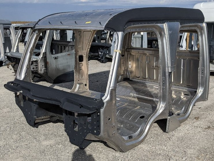 Damaged Freightliner M2 106 / 114SD 4-Door Crew / Quad Cab #7
