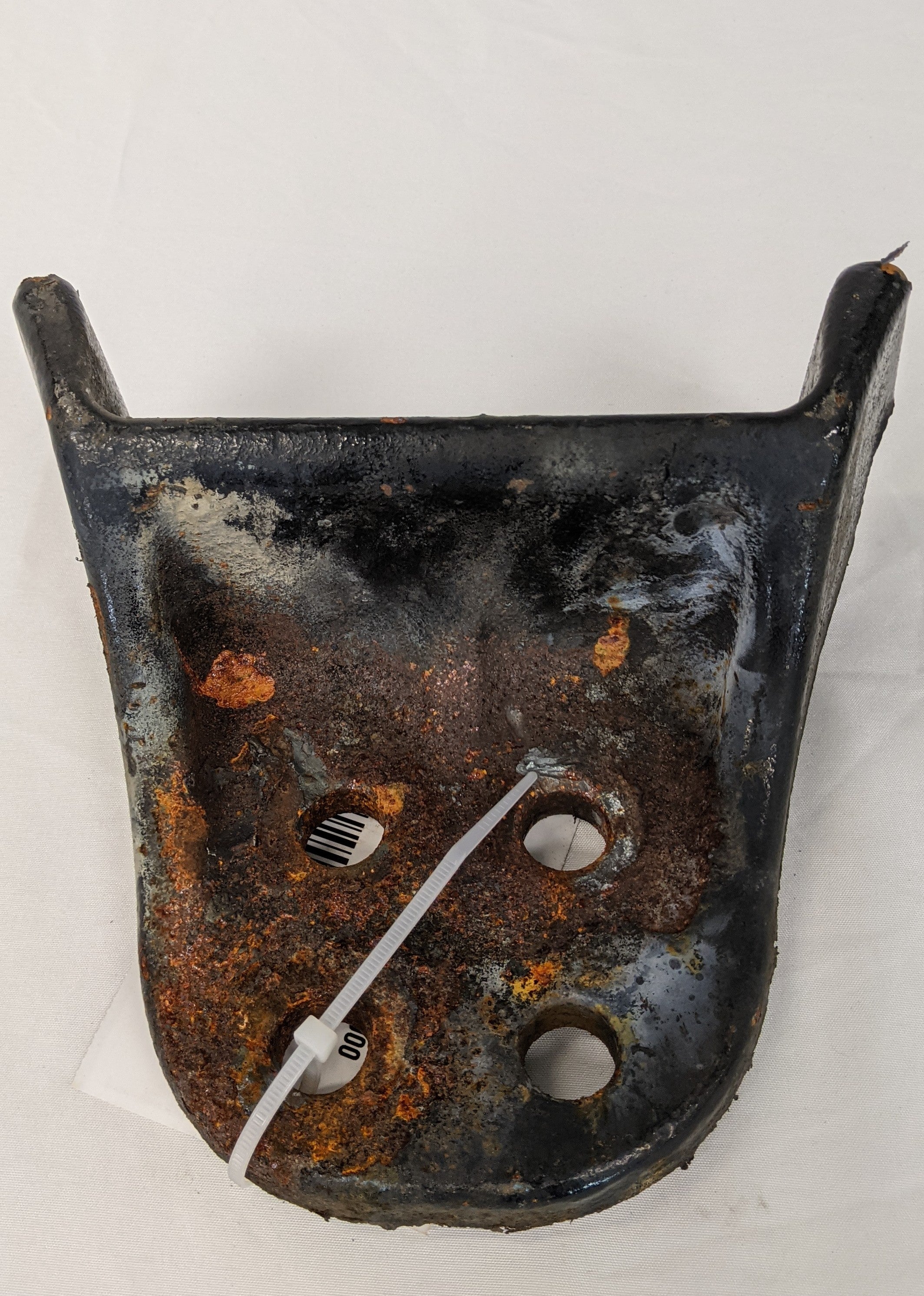 *Rusty* Freightliner Cascadia P3 Rear Axle Stop Bracket - P/N 16-15617-000 (10091732533564)