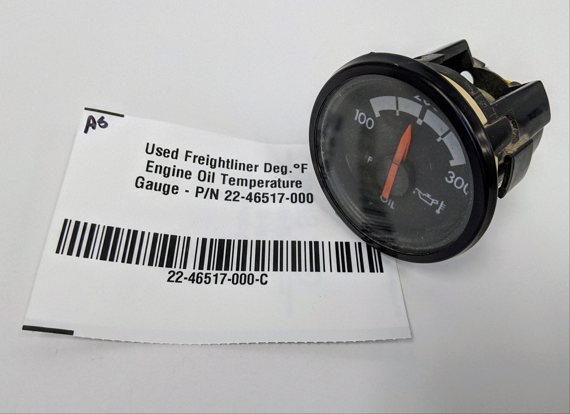 Used Freightliner Deg.°F Engine Oil Temperature Gauge - P/N 22-46517-000 (10093115834684)