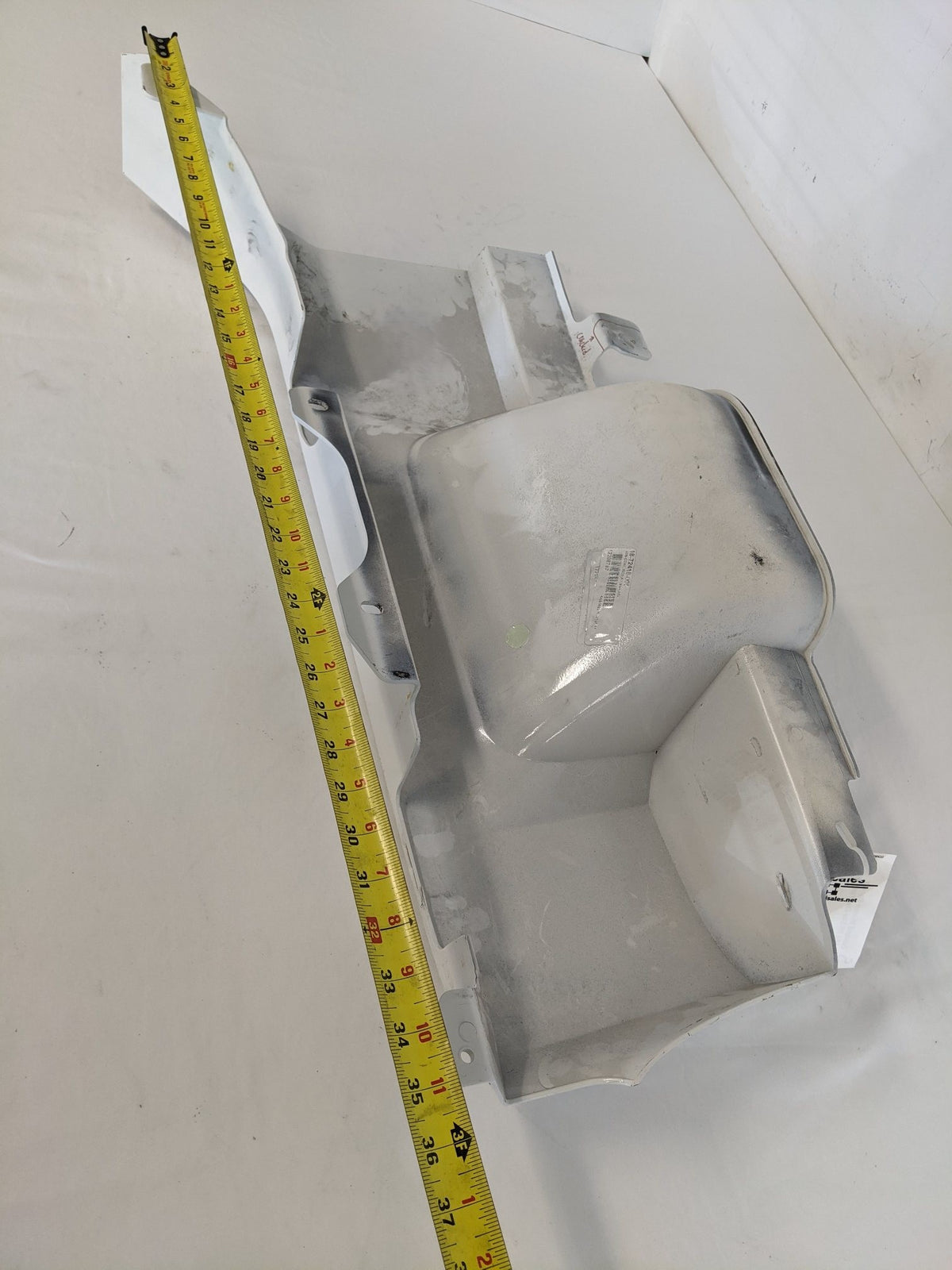 Damaged Western Star 47X SBA RH Side Cowl Panel - P/N 18-72418-005
