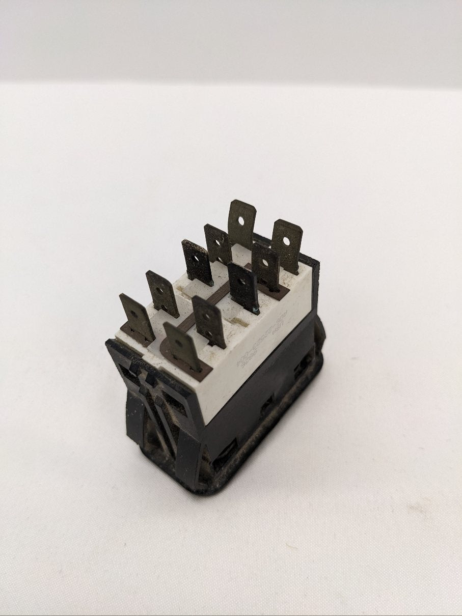 Used Freightliner Road Lamp Rocker Switch - P/N A06-22523-004 (10119423066428)