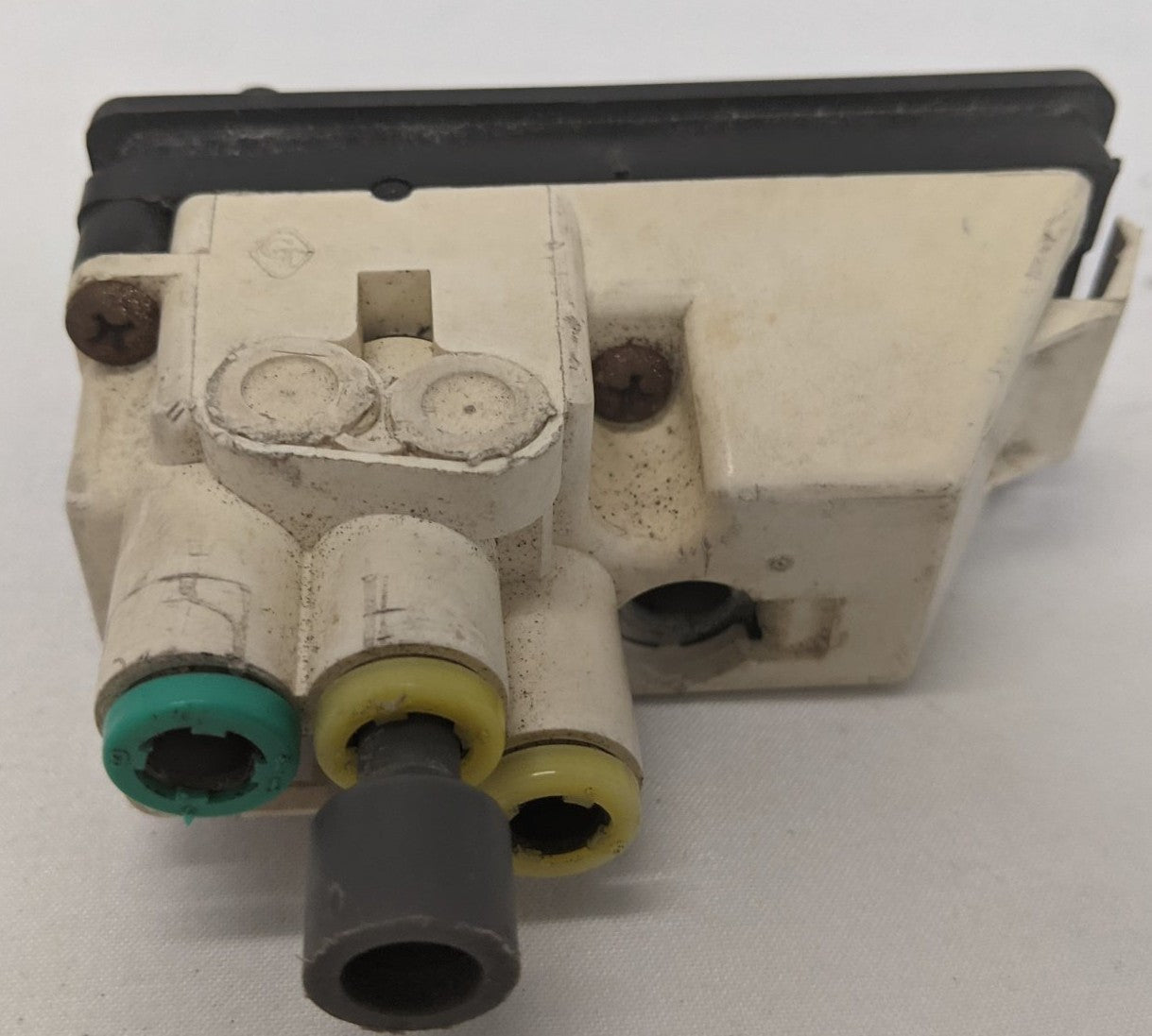 Damaged GT Development Fifth Wheel Slide Toggle Valve w/o Bulb - P/N GTD 3235 2