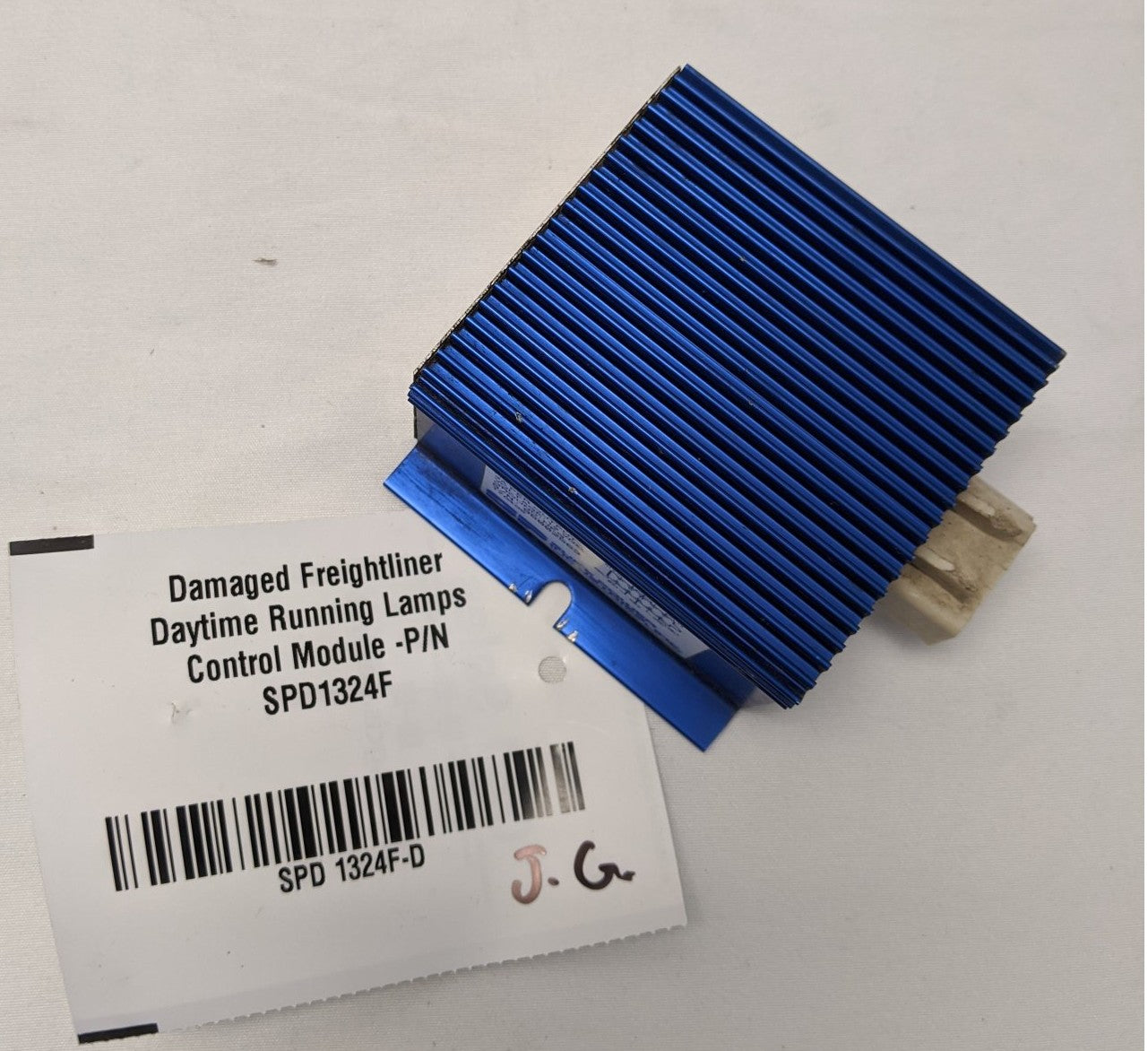 Damaged Freightliner Daytime Running Lamps Control Module - P/N SPD1324F