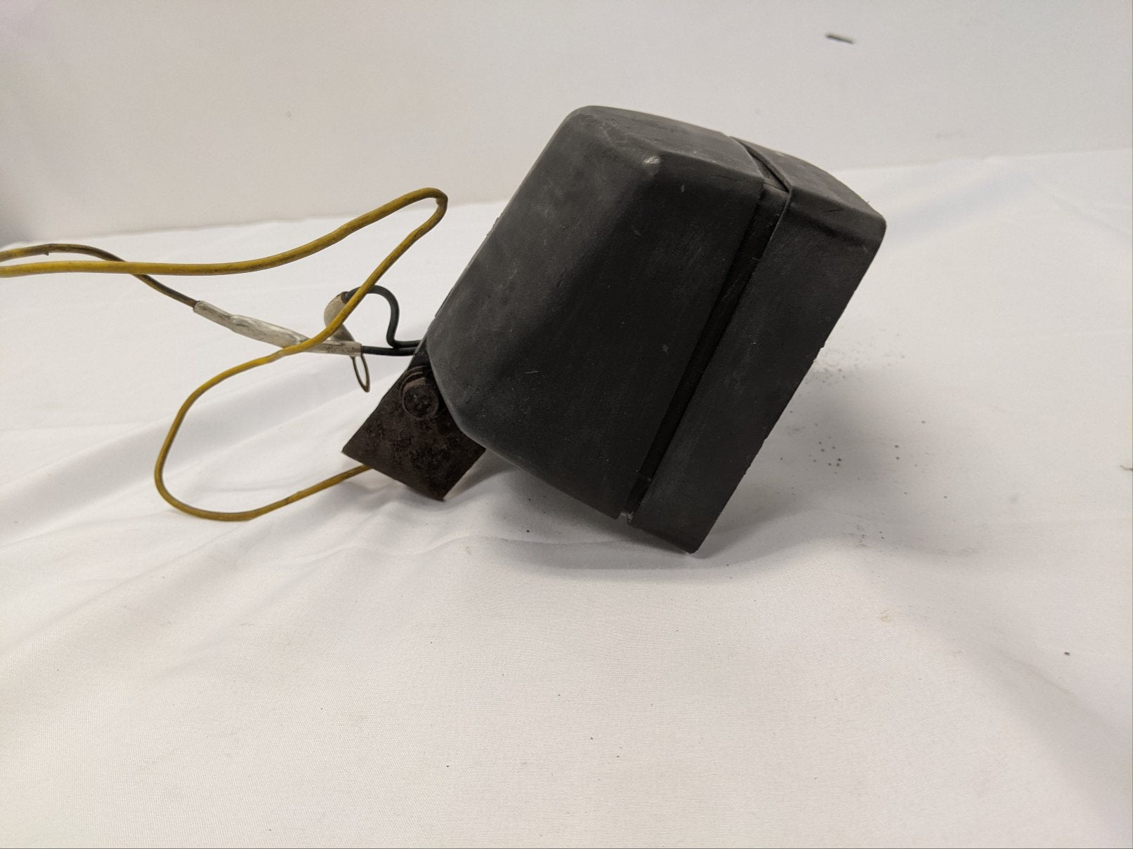 Eiko 900 Series Halogen Sealed Beam Work Light 70048847
