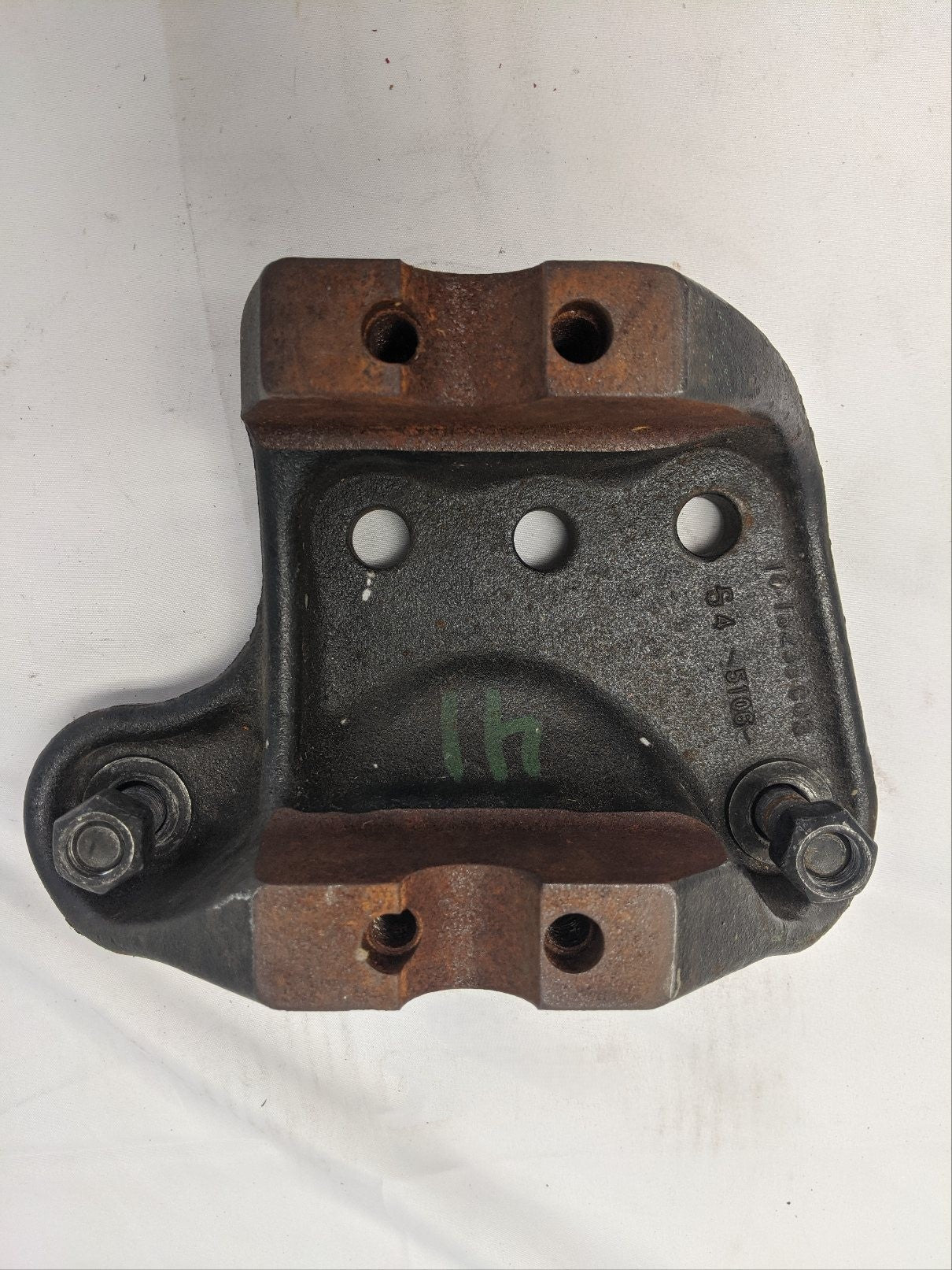 Freightliner M2 RH Front Spring Hanger Mounting Bracket -P/N 16-18288-003