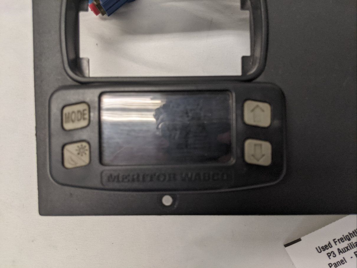 Used Freightliner Cascadia P3 Auxiliary Instrument Panel  - P/N  22-60660-000