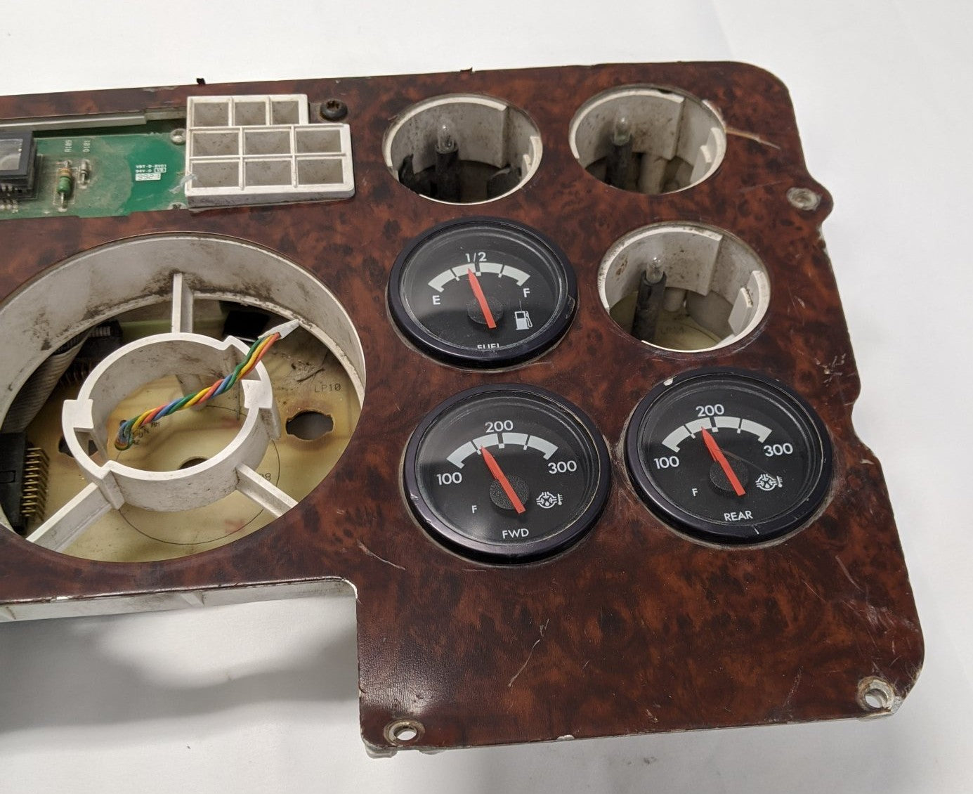 Freightliner Columbia Dash Instrument Cluster Panel w/ Gauges