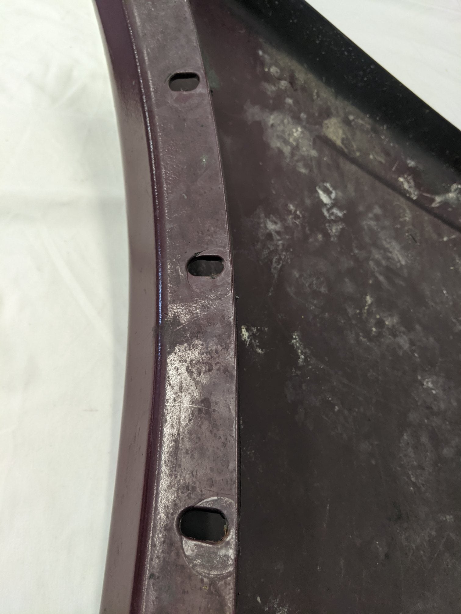 21-27300-000 - Freightliner Cascadia LH Bumper Fascia End (used)