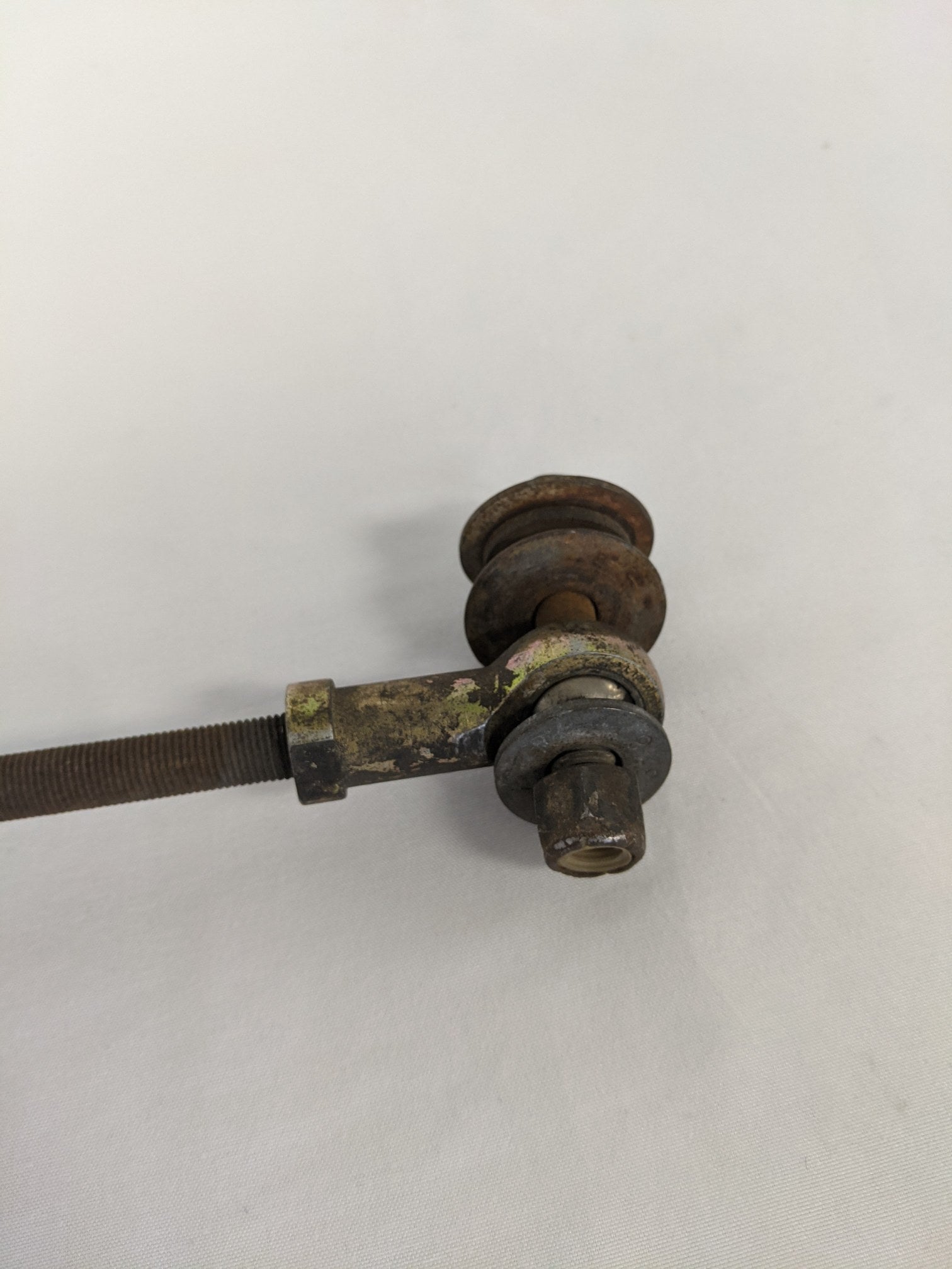 Used Freightliner FLD 3/8" Bore Clutch Linkage Rod (10008043159868)