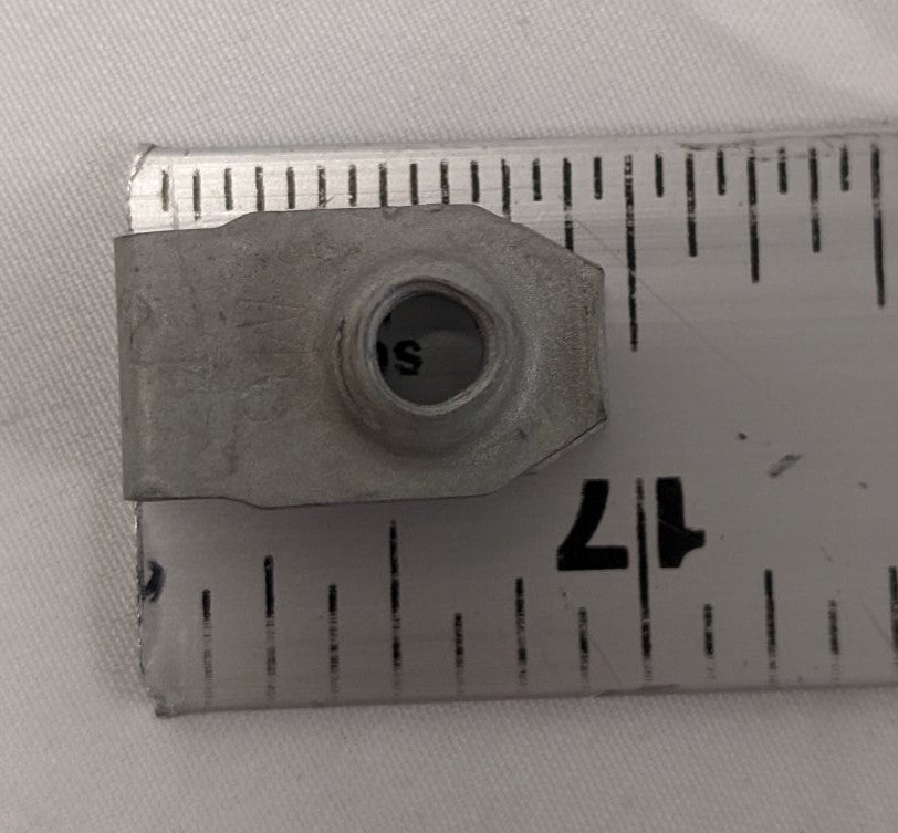 100 M6X1 Galvanized Steel U-Clip Speed Nuts