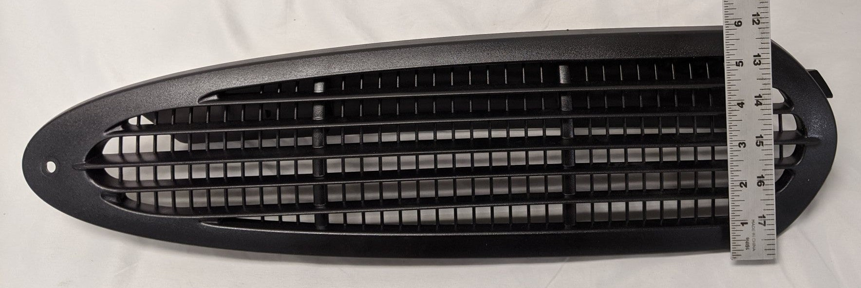 Freightliner B2 Bus & M2 Semi Black Hood Air Intake Grille - P/N  17-14809-005