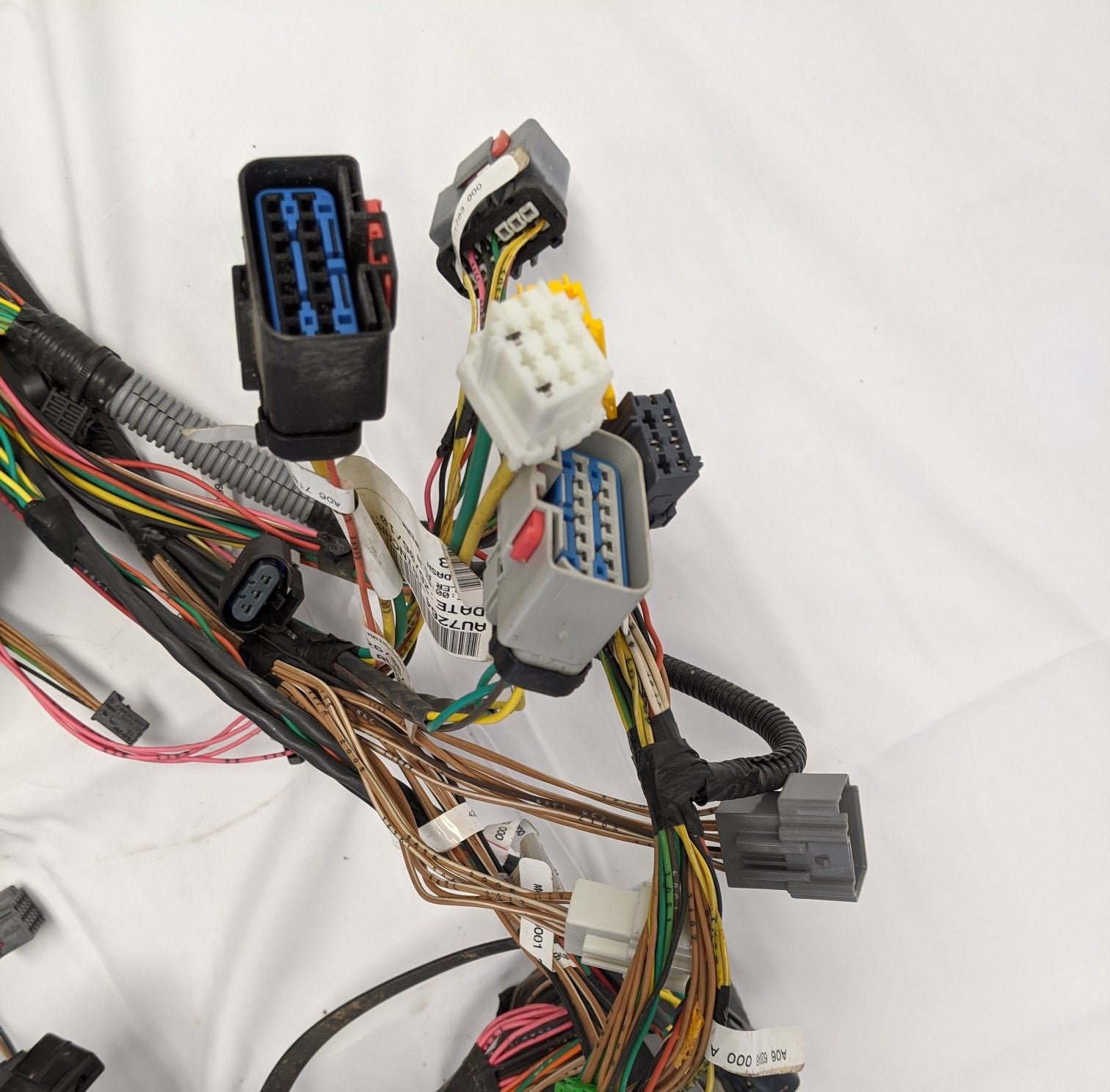 Freightliner Cascadia P3 Dash Commodity Wiring Harness - P/N S67-00003-519