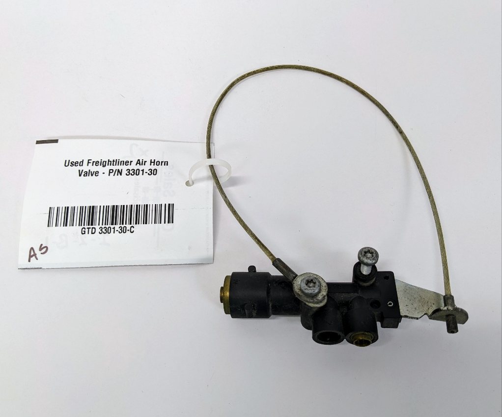 Used Freightliner Air Horn Valve - P/N 3301-30 (6700693160022)