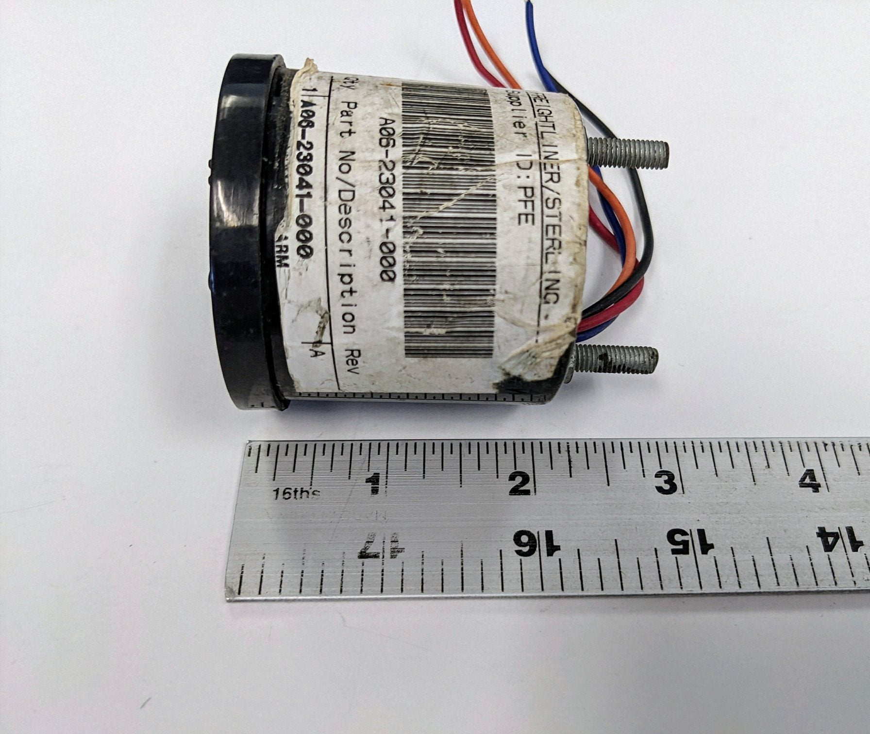 Damaged Freightliner Cascadia Black Digital Alarm Clock - P/N A06-23041-000 (10122020716860)