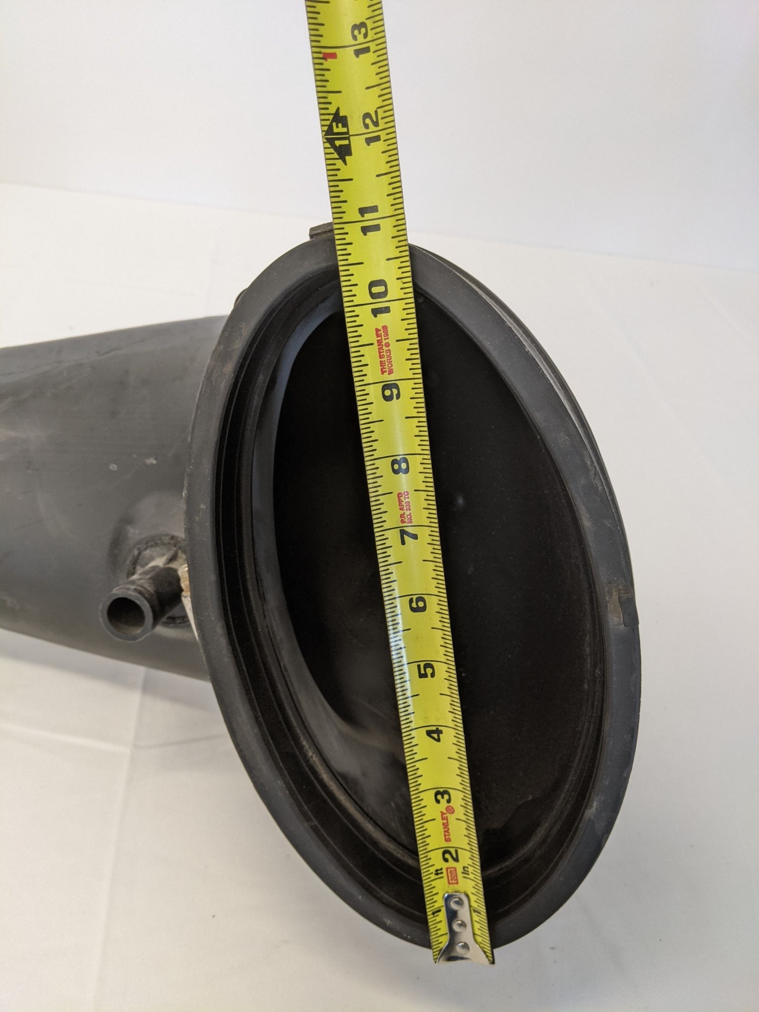 Used Detroit DD15 14L HDEP Molded Air Intake Tube w/ Elbow- P/N 03-36089-001 (10025659826492)