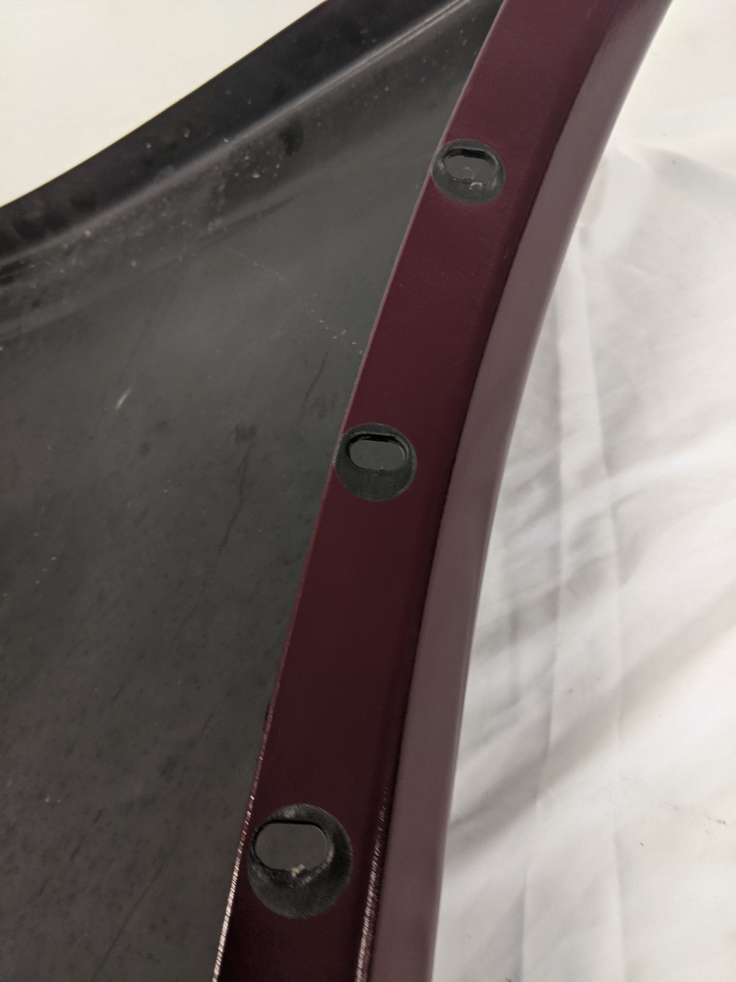 21-27300-011 - Freightliner Cascadia RH Bumper End (used)