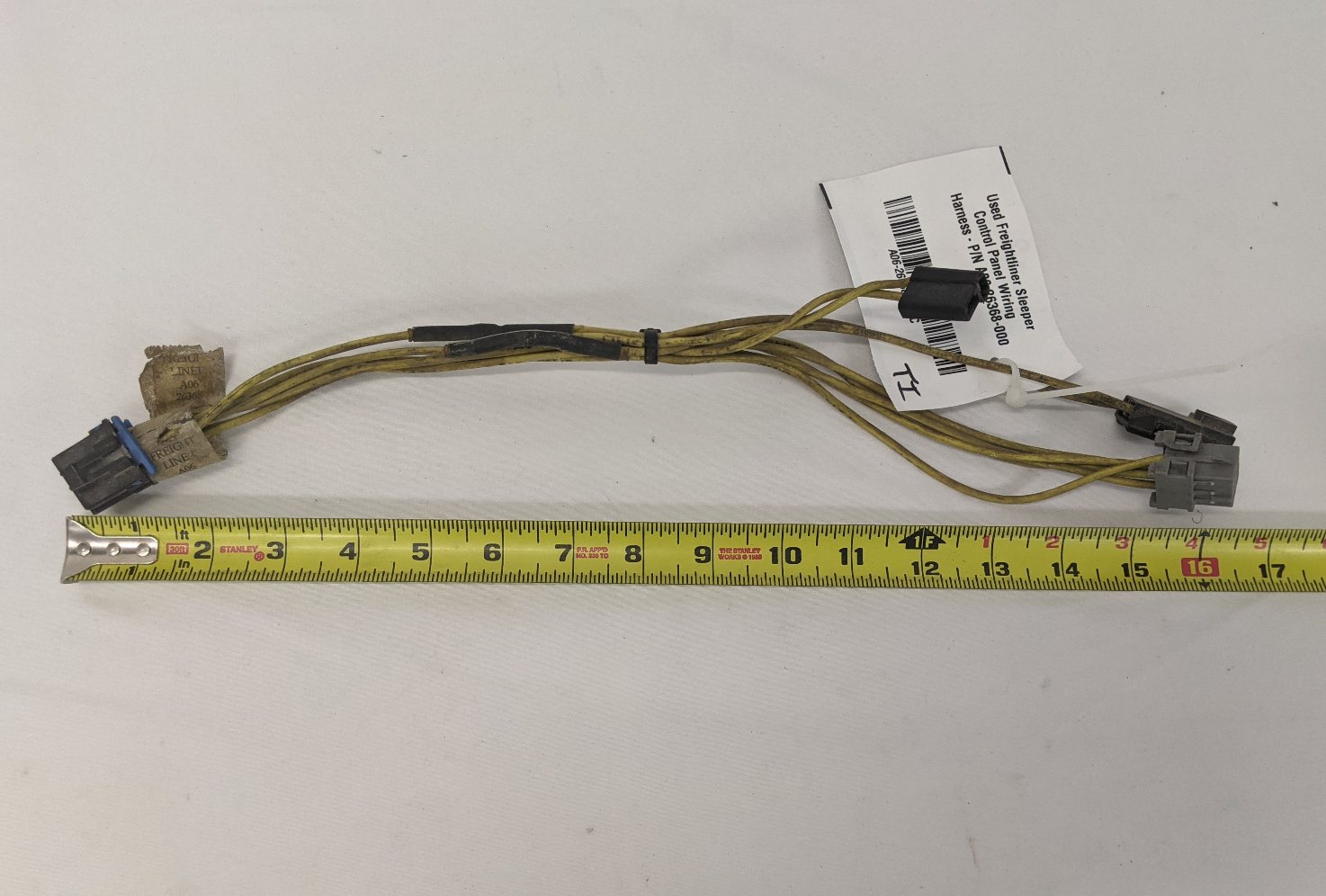 A06-26368-000 - Freightliner Sleeper Control Panel Wiring Harness (used)